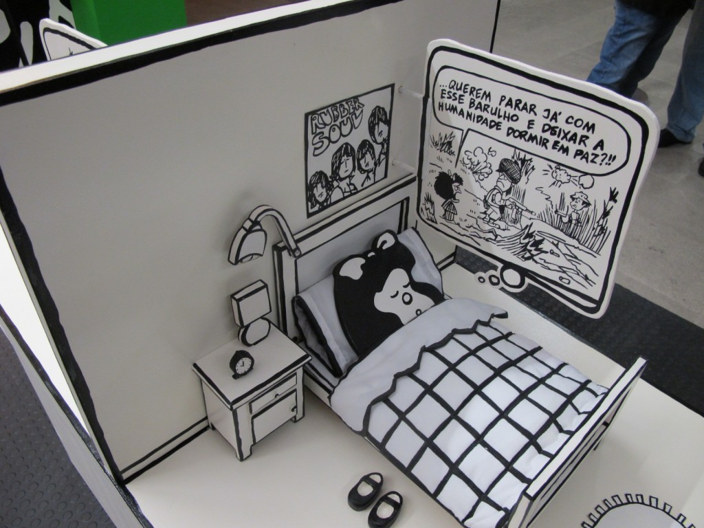 Vários ambientes e situações, levando ao encantador mundo de Mafalda 