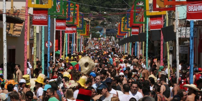Com marchinhas, Paraitinga faz em 2015 mais um Carnaval de raiz