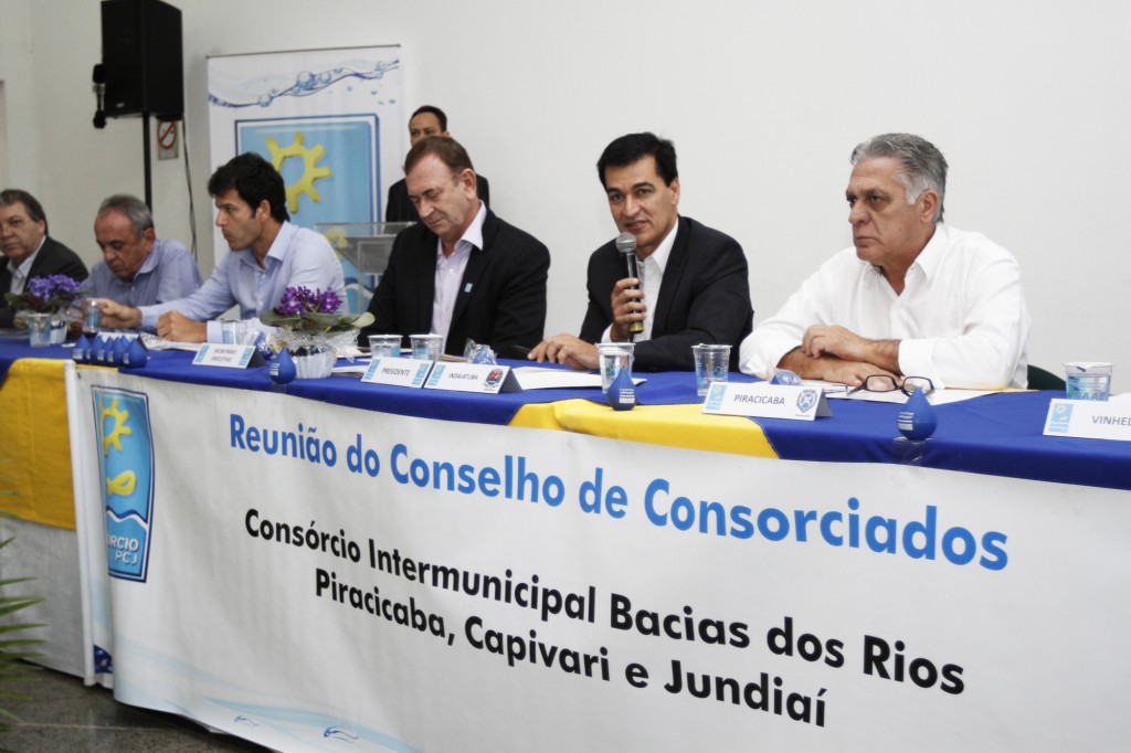 Consórcio divulgou na reunião o cronograma do DAEE para obras das barragens e Sistema Adutor PCJ