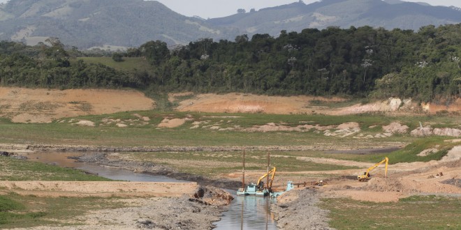 Três sistemas de água da Grande São Paulo caem: crise hídrica volta a assustar