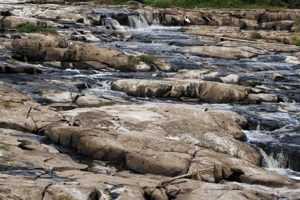 Rio Piracicaba, também quase seco em 2014: reflexão é regional