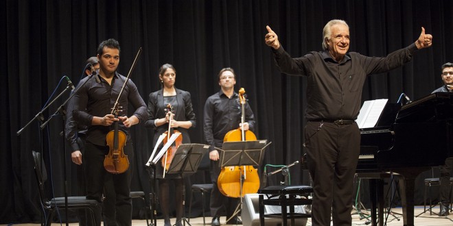 João Carlos Martins rege a Orquestra Bachiana Sesi em concerto grátis em Campinas