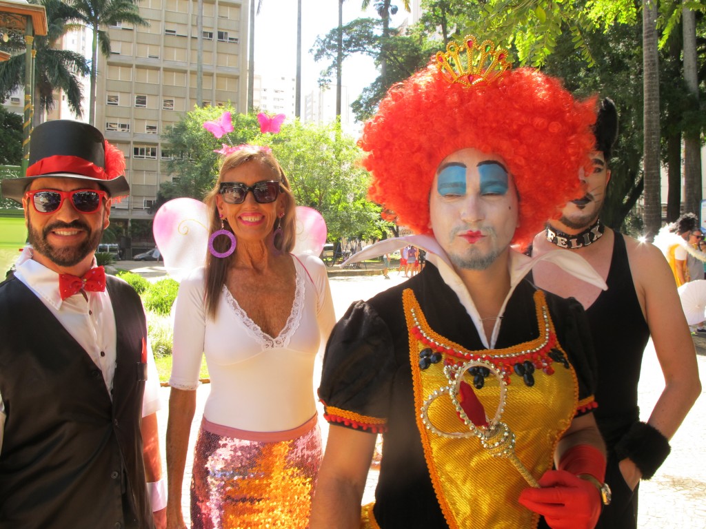 O Carnaval multicolorido do Cordão do Félix 