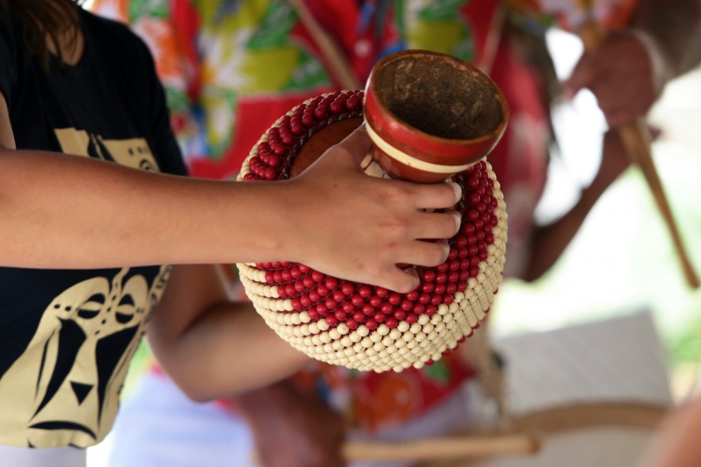 Xequerê, feito de cabaça, um dos instrumentos incorporados ao Maracatu (Foto Adriano Rosa)