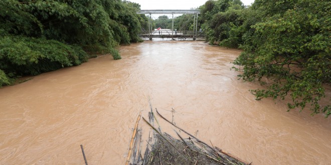Defesa Civil monitora risco de enchentes no rio Atibaia em Campinas