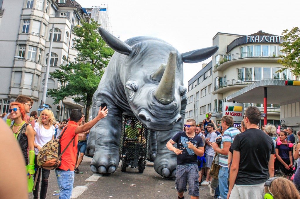 Street Parade, Zurique - Photo by Sandra Godoy