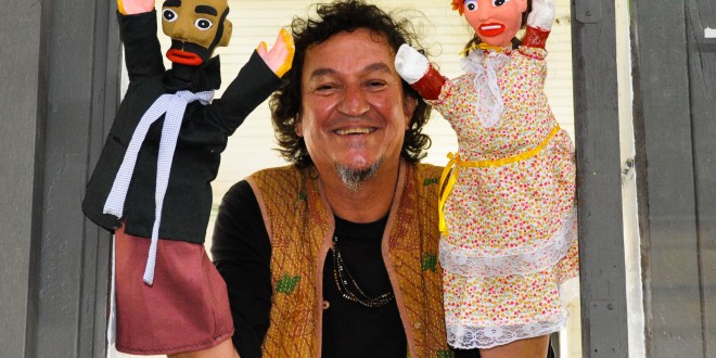 Sebastian Marques levará teatro de bonecos de Campinas para festival na Argentina