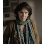 Anne Poiret, jornalista e documentarista premiada , com trabalhos sobre temas sensíveis e fundamentais na sociedade contemporânea (Foto Divulgação)