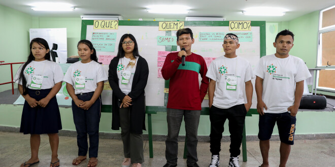 Jovens indígenas defendem legado de seus antepassados e proteção da floresta amazônica